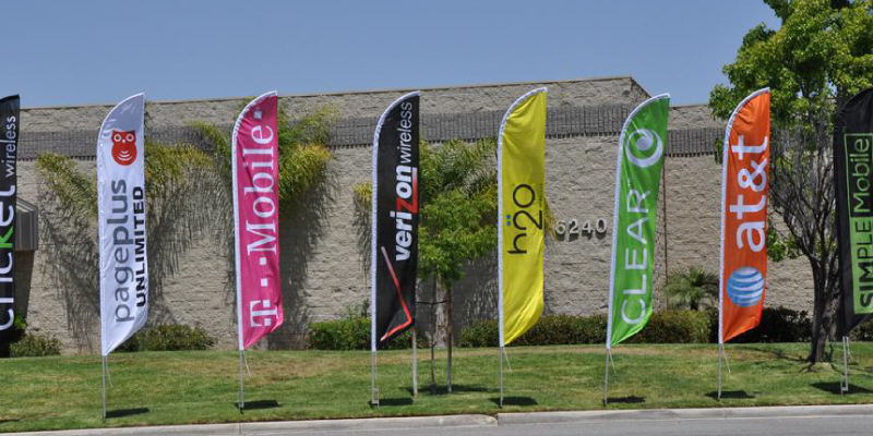T-mobile feather flags live image