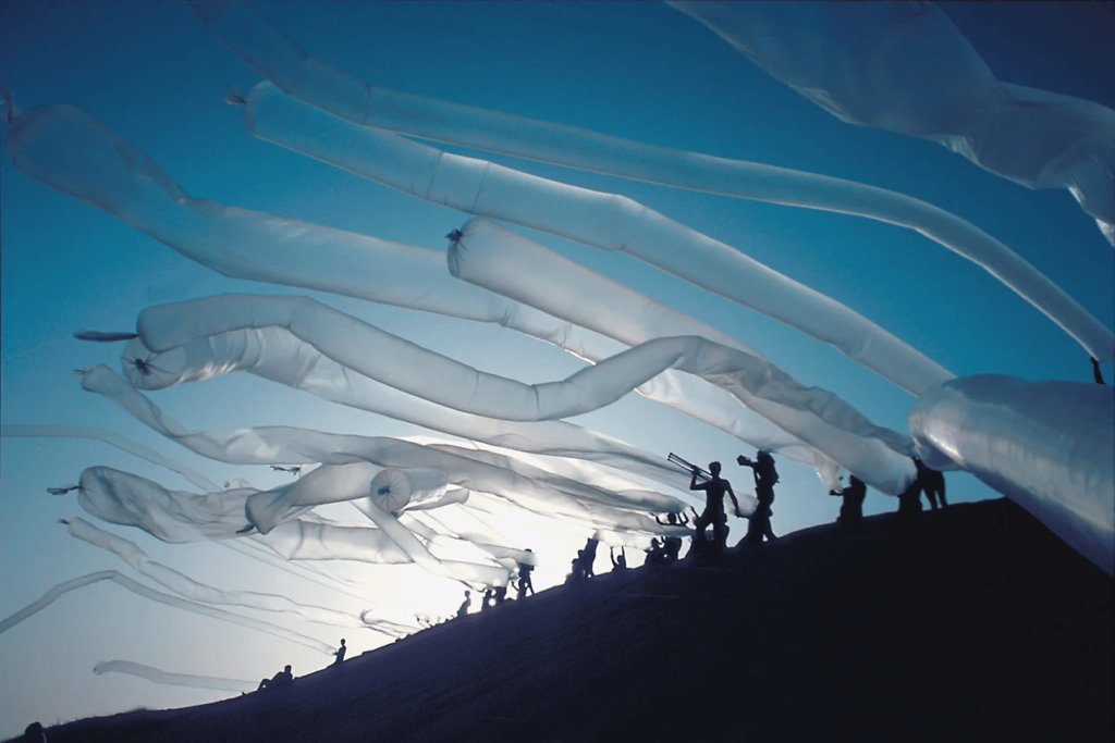 Why you should be using Tube Men to Advertise 4 Balloon artwork by Doron Gazit